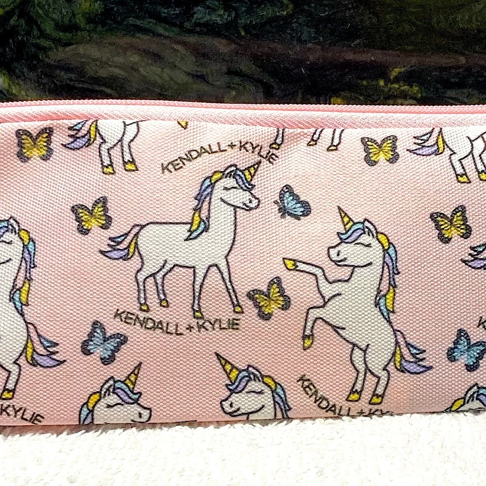 Kendall + Kylie Unicorns and Butterflies Print Bag Pouch Pink Zip Top New